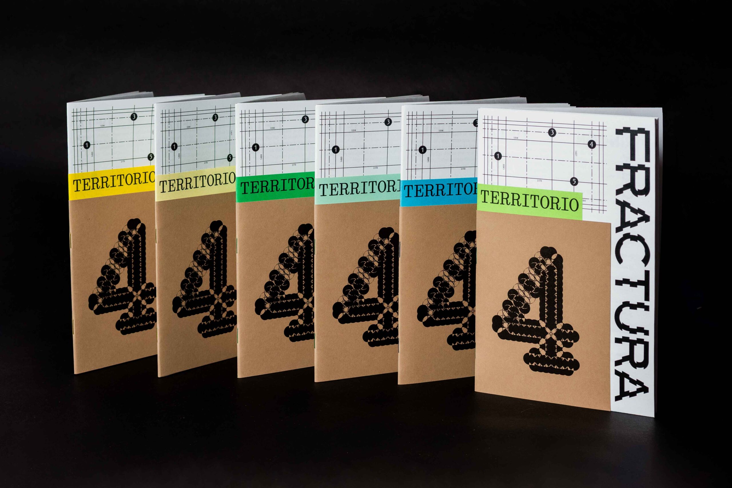 No.4 — Territorio